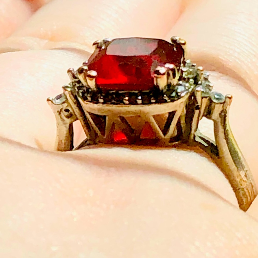 - Red Ring Size 7